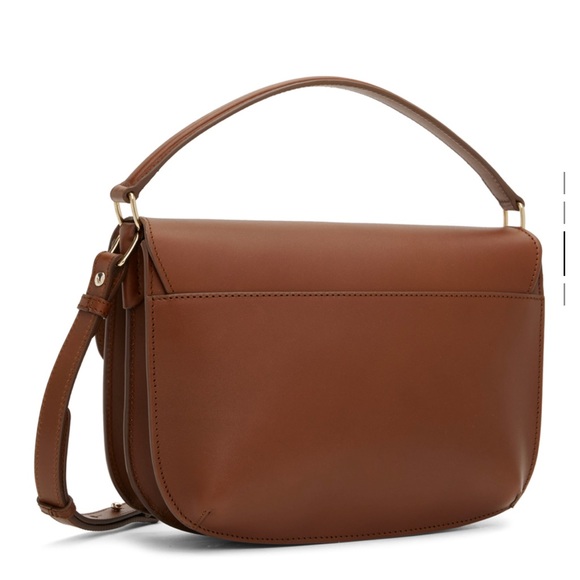 Apc Sarah - Picture 3 of 3